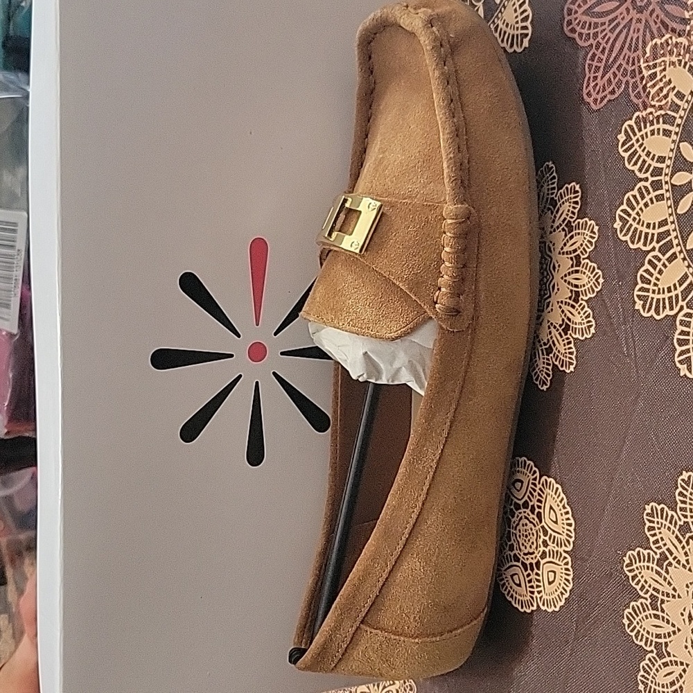 Isaac mizrahi 9.5 shoes